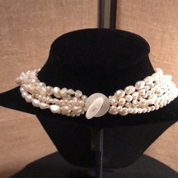 Fresh Water 5 Strand Pearls - Picture 4 of 9